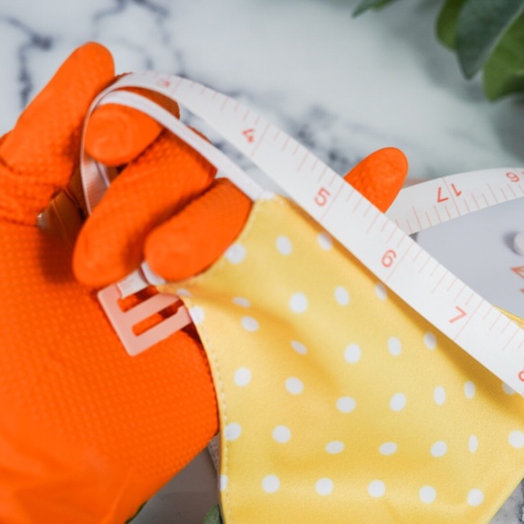 Polkadot 3 layers WATER REPELLENT face mask - Picture 7 of 7